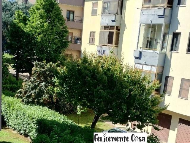 Appartamento in vendita a Quartiere Italia, Latina
