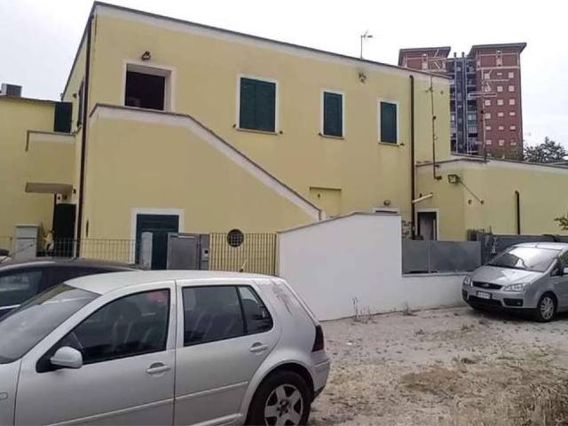 Appartamento in vendita a Campo Boario, Latina