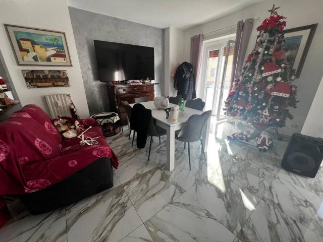 Appartamento in vendita a Goretti, Latina