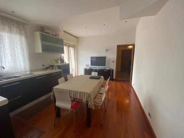 Appartamento in vendita a Villaggio Trieste, Latina