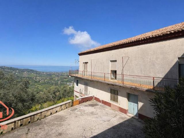 Appartamento in vendita a Laureana Cilento, Campania