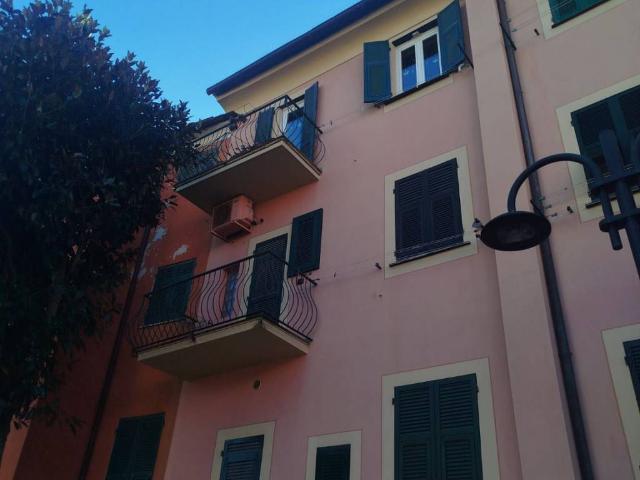 Appartamento in vendita a Lavagna, Liguria