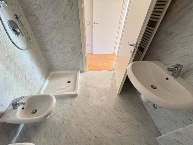 Appartamento in vendita a Lavagna, Liguria
