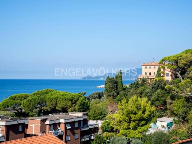 Appartamento in vendita a Lavagna, Liguria