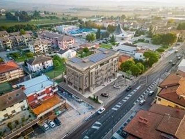 Appartamento in vendita a Lavagno, Vago