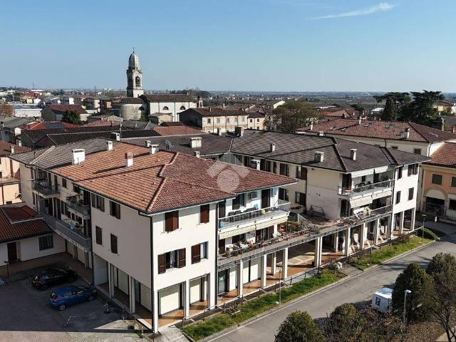 Appartamento in vendita a Lavagno, Vago