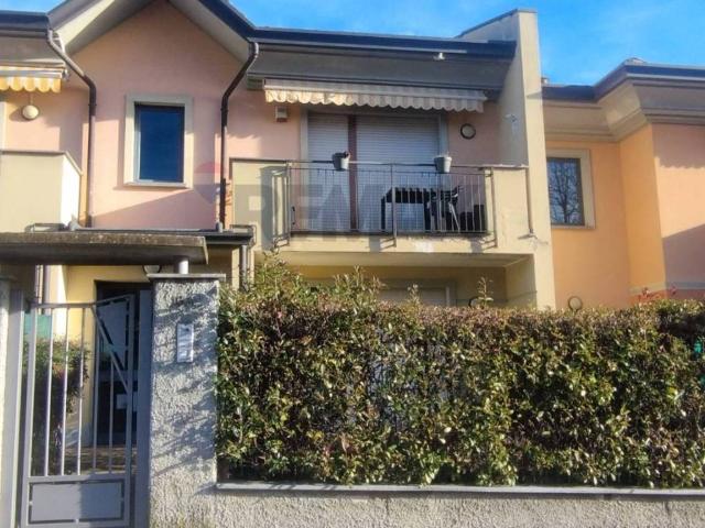 Appartamento in vendita a Comunità Montana Valli del Verbano, Lombardia