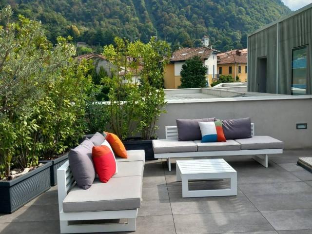 Appartamento in vendita a Comunità Montana Valli del Verbano, Laveno Mombello