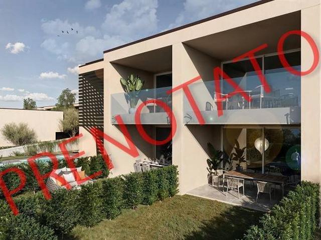 Appartamento in vendita a Peschiera Del Garda, Veneto