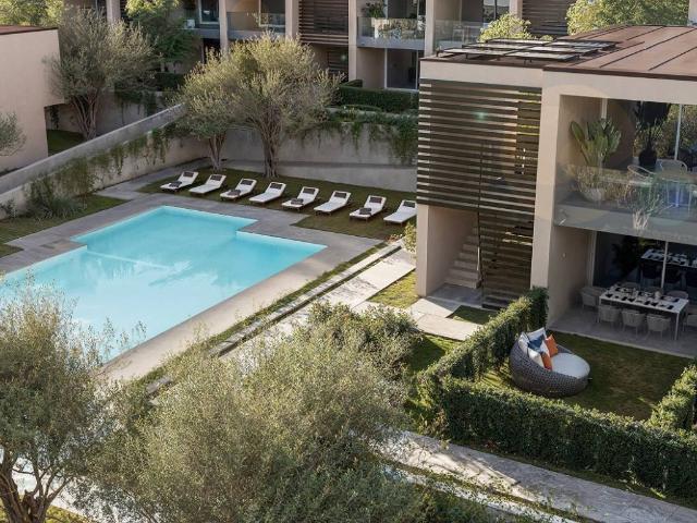 Appartamento in vendita a Peschiera Del Garda, Veneto