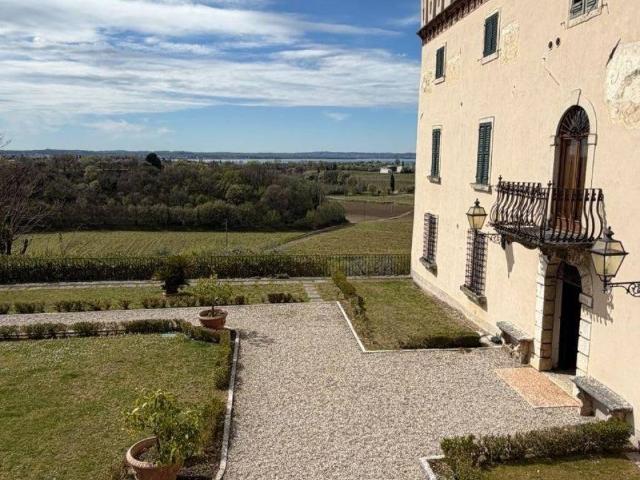 Appartamento in vendita a Lazise, Veneto