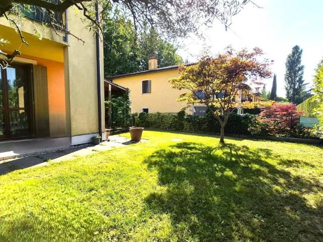 Appartamento in vendita a Lazise, Veneto