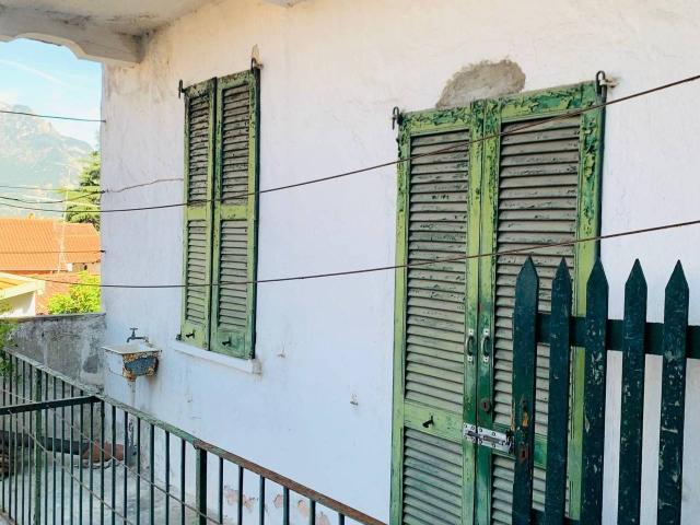 Appartamento in vendita a Maggianico, Lecco