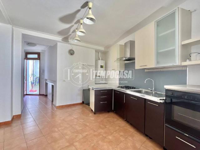 Appartamento in vendita a Castello, Lecco