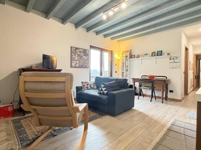 Appartamento in vendita a Malavedo, Lecco