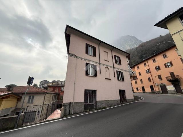 Appartamento in vendita a Malavedo, Lecco