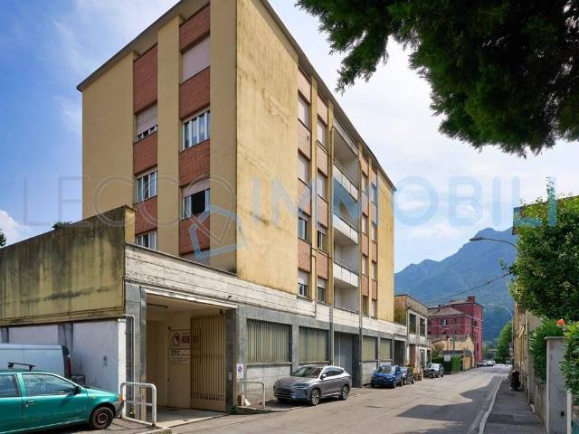 Appartamento in vendita a Pescarenico, Lecco