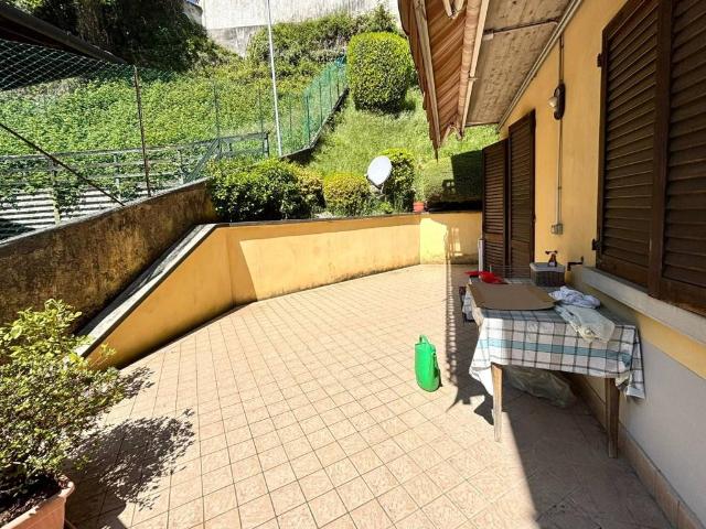 Appartamento in vendita a Leffe, Lombardia