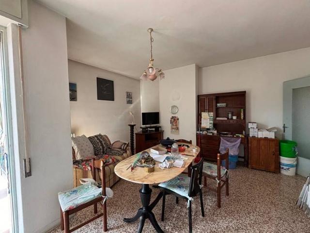 Appartamento in vendita a Leffe, Lombardia