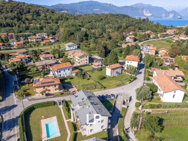 Appartamento in vendita a Unione dei comuni del Medio Verbano, Leggiuno