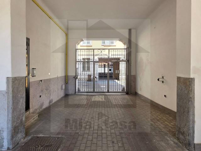 Appartamento in vendita a Oltresempione, Legnano