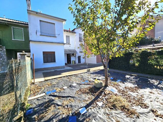Appartamento in vendita a Oltresempione, Legnano