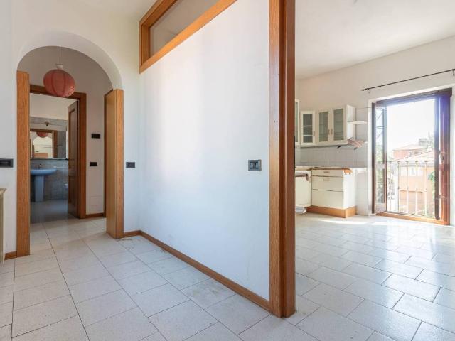 Appartamento in vendita a Oltresempione, Legnano
