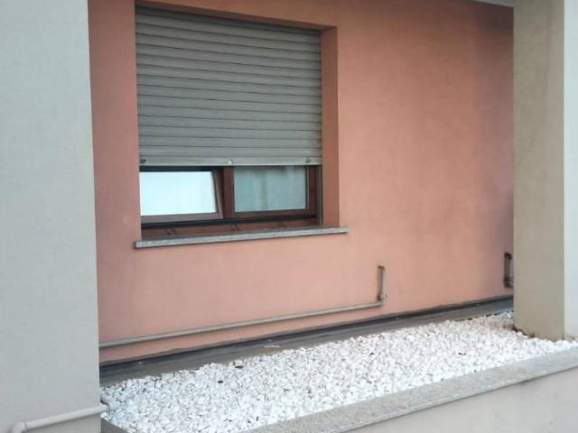 Appartamento in vendita a La Flora, Legnano