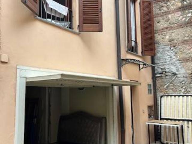 Appartamento in vendita a Oltresempione, Legnano