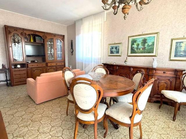 Appartamento in vendita a Oltrestazione, Legnano