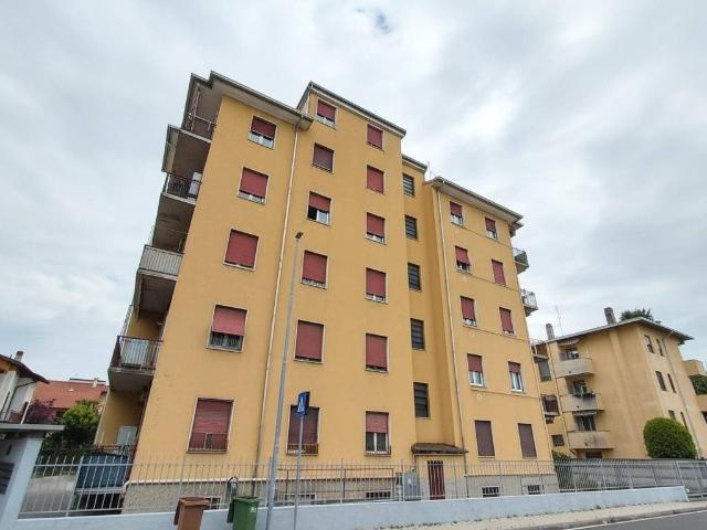 Appartamento in vendita a Oltrestazione, Legnano