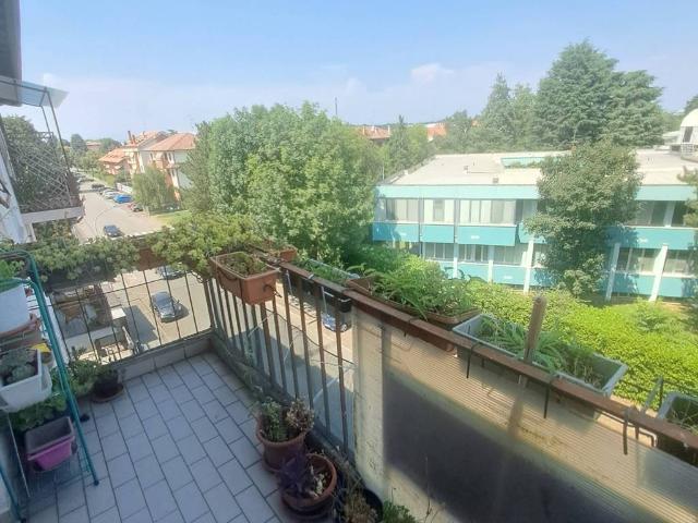 Appartamento in vendita a Oltresempione, Legnano