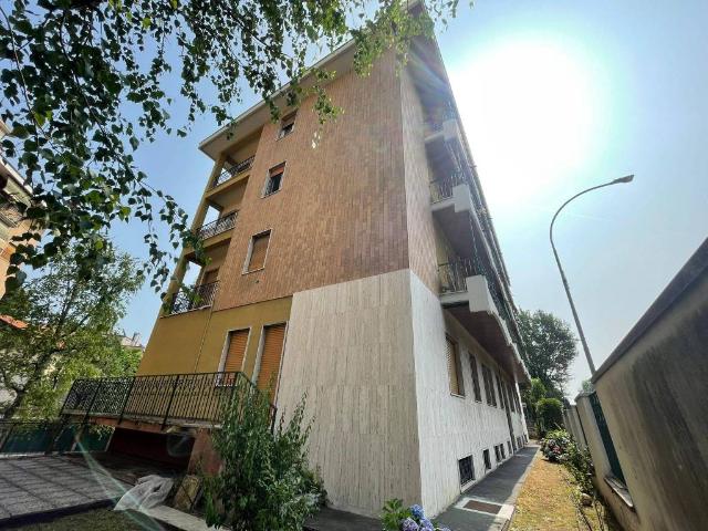 Appartamento in vendita a Oltresempione, Legnano