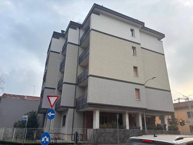 Appartamento in vendita a Oltresempione, Legnano