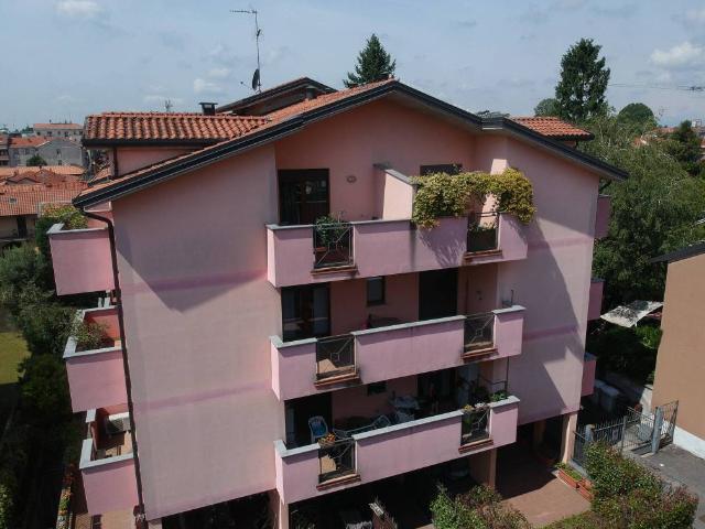 Appartamento in vendita a Oltresempione, Legnano