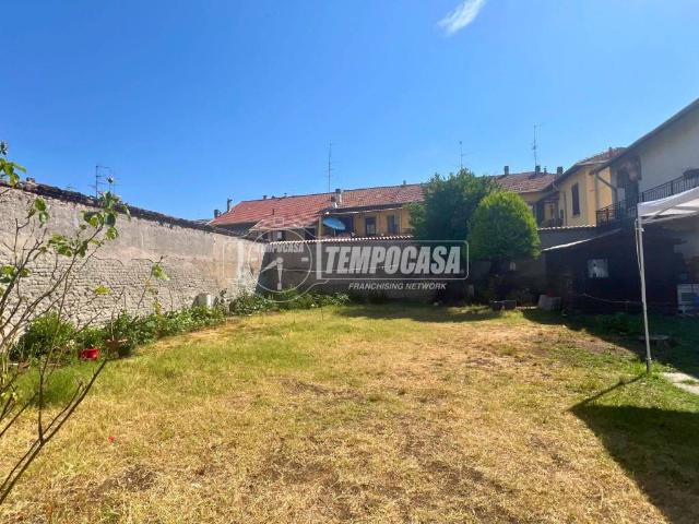 Appartamento in vendita a Oltresempione, Legnano