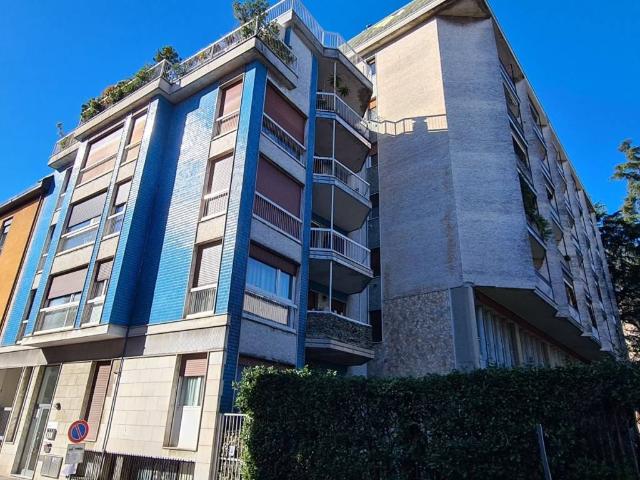 Appartamento in vendita a Oltresempione, Legnano