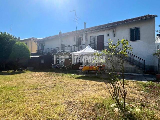 Appartamento in vendita a Oltresempione, Legnano