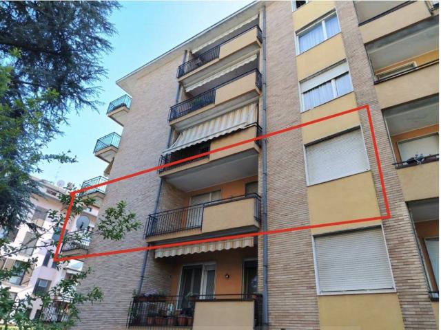 Appartamento in vendita a San Martino, Legnano