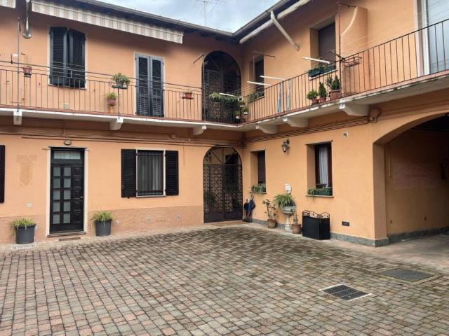 Appartamento in vendita a Oltresempione, Legnano