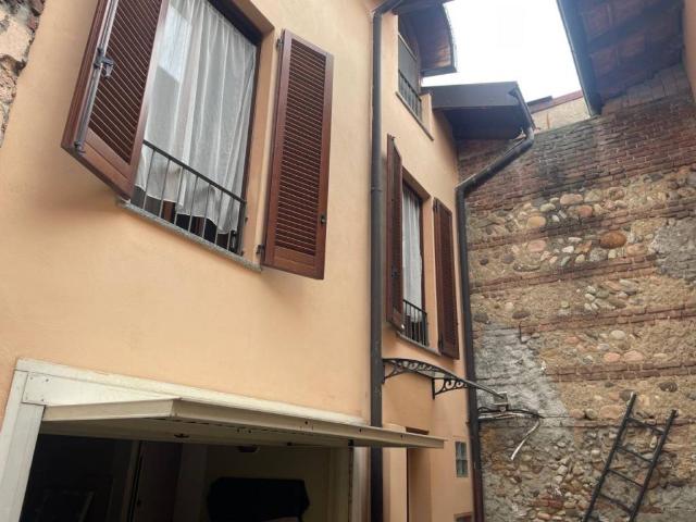 Appartamento in vendita a Oltresempione, Legnano