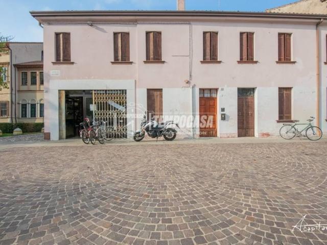 Appartamento in vendita a Lendinara, Rovigo