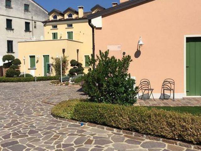 Appartamento in vendita a Lendinara, Rovigo