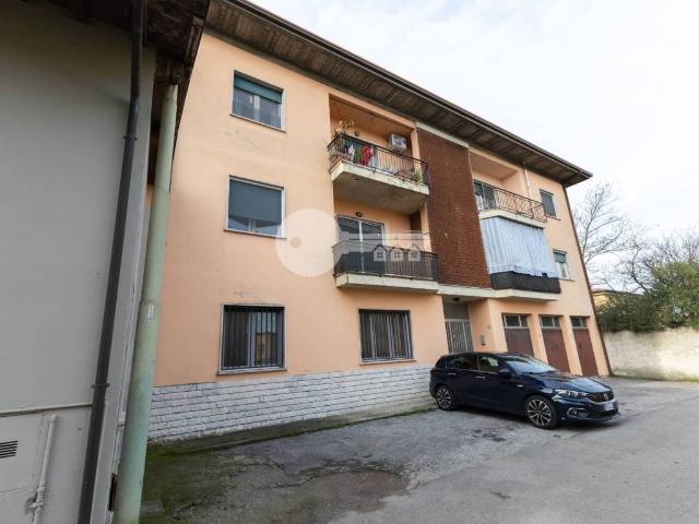 Appartamento in vendita a Leno, Lombardia