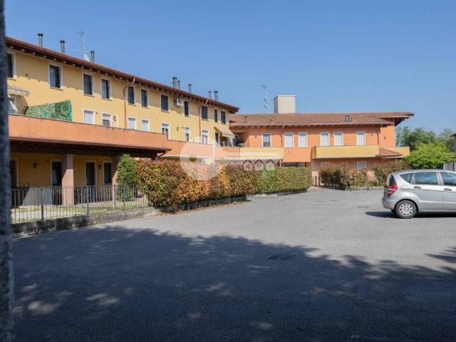 Appartamento in vendita a Leno, Lombardia