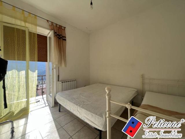 Appartamento in vendita a Lenola, Lazio