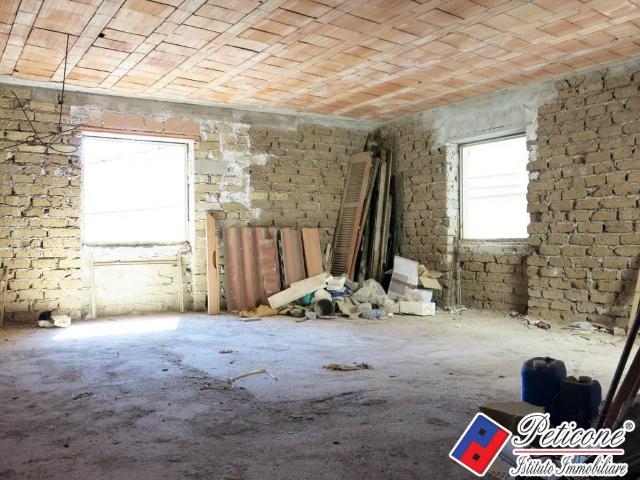 Appartamento in vendita a Lenola, Lazio