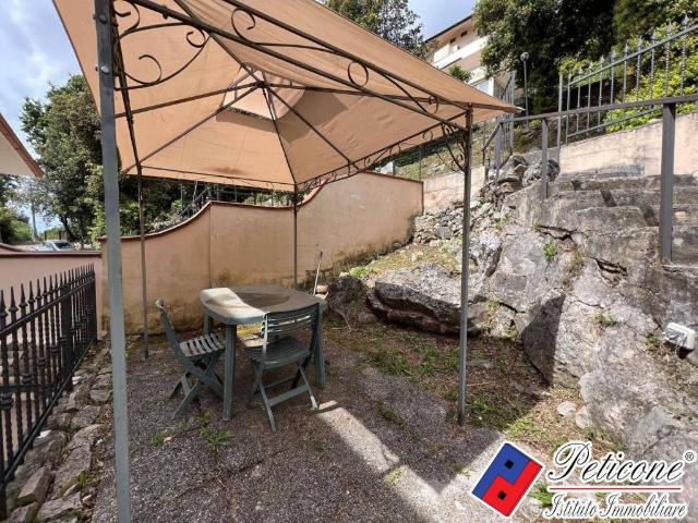 Appartamento in vendita a Lenola, Lazio