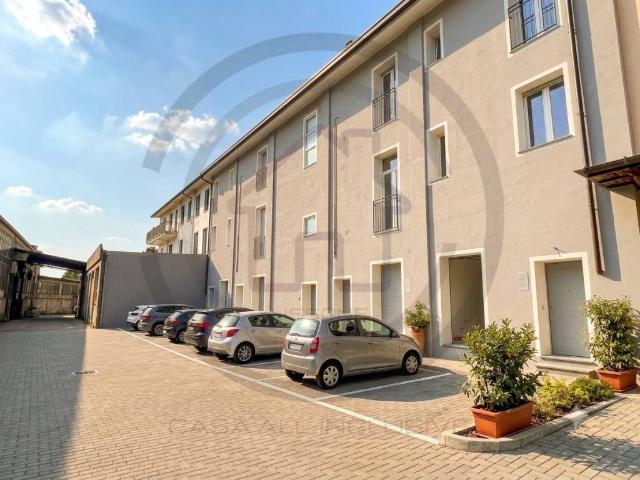 Appartamento in vendita a Lentate Sul Seveso, Lombardia
