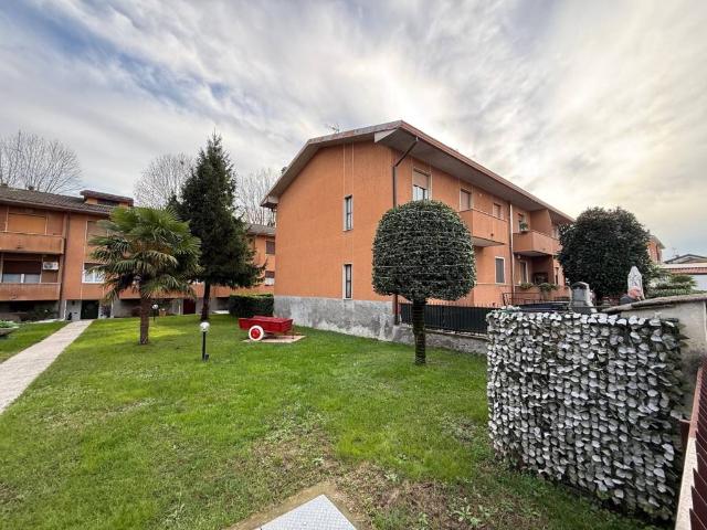 Appartamento in vendita a Copreno, Lentate Sul Seveso